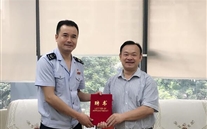 allwin(中國區(qū))官方網(wǎng)站董事長被聘為大渡口區(qū)減稅降費(fèi)特邀監(jiān)督員